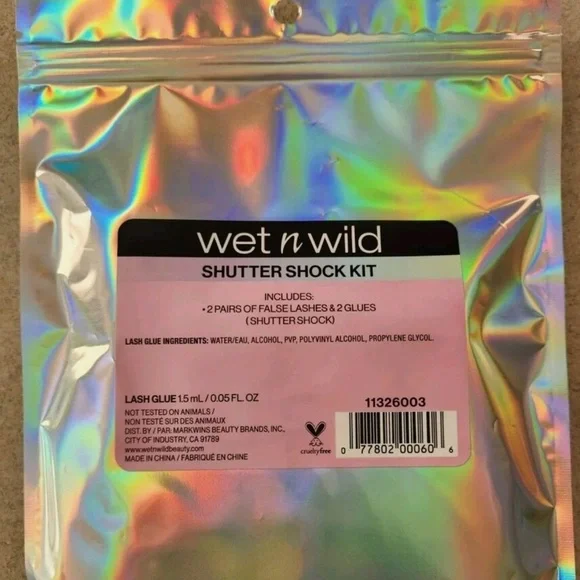 Wet n Wild Shutter Shock Kit 4 PAIRS  Eyelashes & Glue - Picture 6 of 8